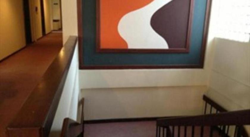 Grand Sumatera Hotel Surabaya Kültér fotó