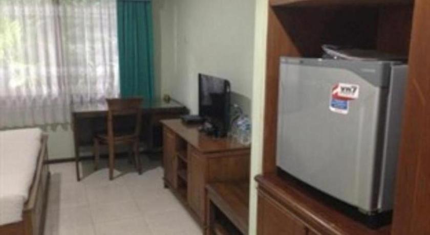 Grand Sumatera Hotel Surabaya Kültér fotó
